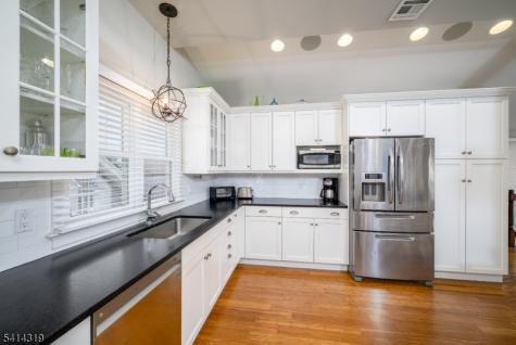 46 W 80th Street Harvey Cedars NJ 08008