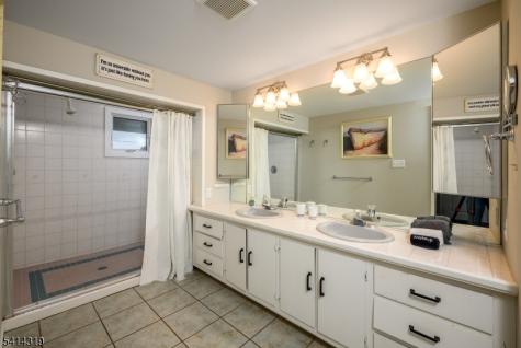 46 W 80th Street Harvey Cedars NJ 08008