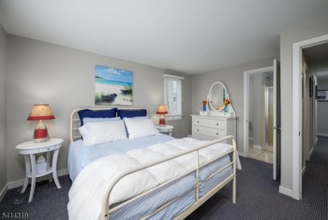 46 W 80th Street Harvey Cedars NJ 08008