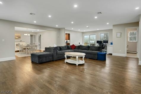 3 Esther Court Chester NJ 07930