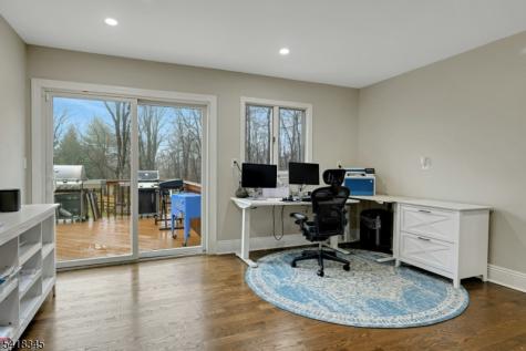 3 Esther Court Chester NJ 07930