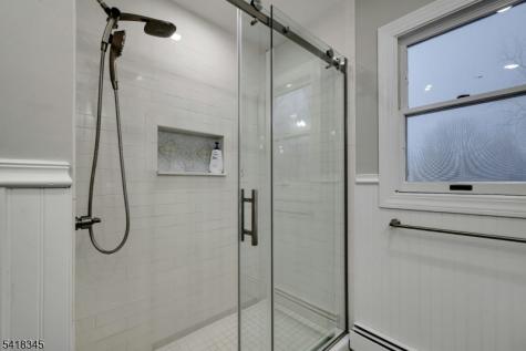 3 Esther Court Chester NJ 07930