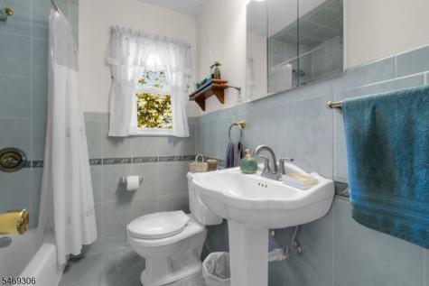 55 Seaman Road West Orange NJ 07052