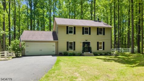 219 Buckley Avenue White NJ 07863