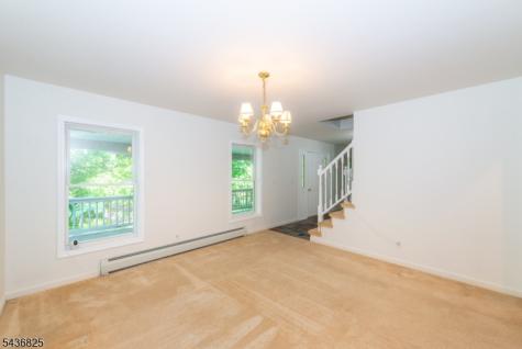 12 Sharrer Road Lebanon NJ 08826