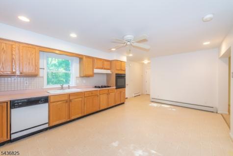 12 Sharrer Road Lebanon NJ 08826