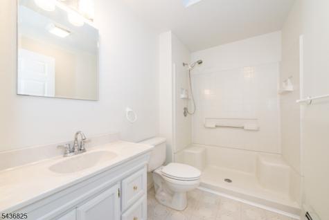 12 Sharrer Road Lebanon NJ 08826