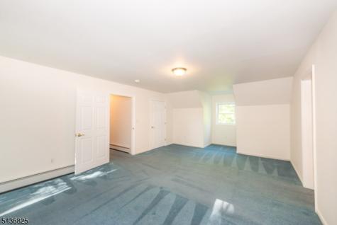 12 Sharrer Road Lebanon NJ 08826