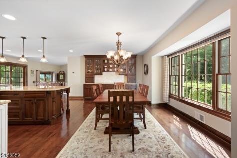 74 Grayrock Road Clinton NJ 08809
