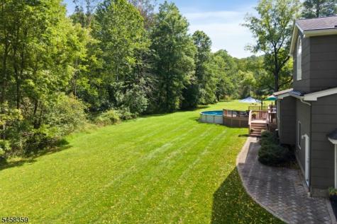 74 Grayrock Road Clinton NJ 08809
