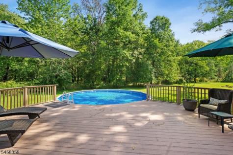 74 Grayrock Road Clinton NJ 08809