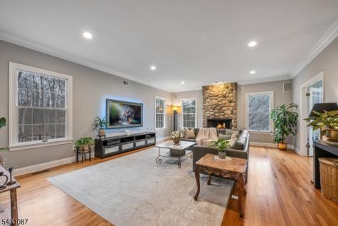 5 Sherwood Court Randolph NJ 07869