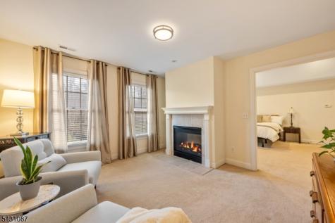 5 Sherwood Court Randolph NJ 07869