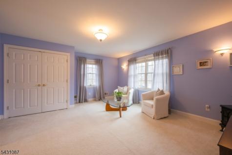 5 Sherwood Court Randolph NJ 07869