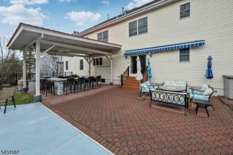5 Sherwood Court Randolph NJ 07869