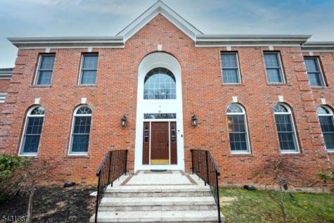 5 Sherwood Court Randolph NJ 07869