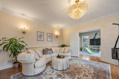 5 Sherwood Court Randolph NJ 07869