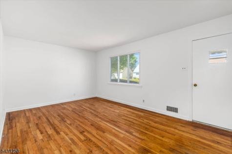 23 Riverdale Avenue Belleville NJ 07109