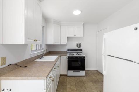 23 Riverdale Avenue Belleville NJ 07109