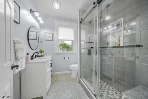 128 Rollinson Street West Orange NJ 07052