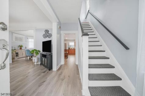 128 Rollinson Street West Orange NJ 07052