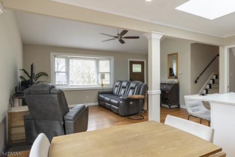 33 Marudy Drive Clinton NJ 08809