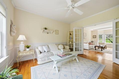 6 Wolfe Run Court Washington NJ 07853