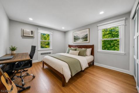 29 Laurel Avenue Livingston NJ 07039