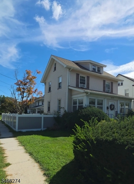 629 Chestnut Street Roselle Park NJ 07204