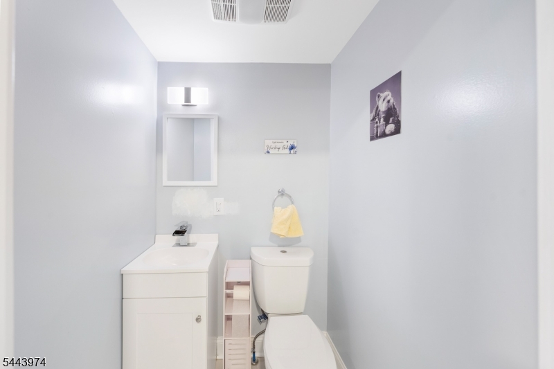 61 Keer Avenue Newark NJ 07112