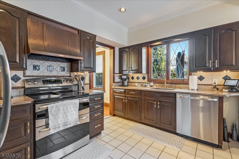 927 Boulevard Westfield NJ 07090