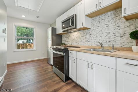 57 Riverlawn Drive Wayne NJ 07470