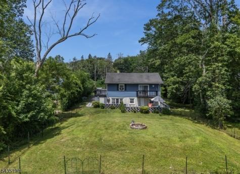1464 State Route 57 Mansfield NJ 07865