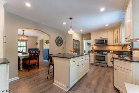 301 Heritage Drive Readington NJ 08889