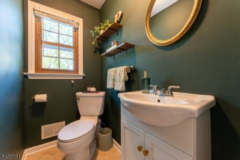 301 Heritage Drive Readington NJ 08889