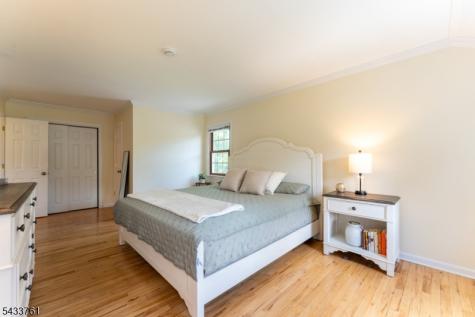 301 Heritage Drive Readington NJ 08889