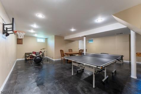 301 Heritage Drive Readington NJ 08889