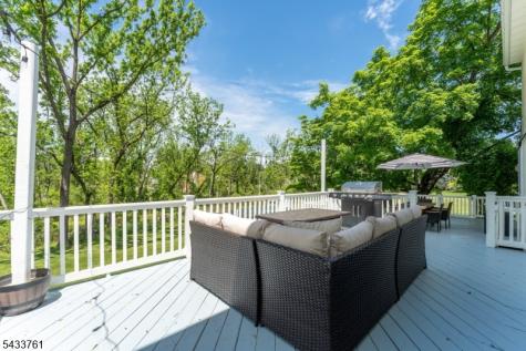 301 Heritage Drive Readington NJ 08889