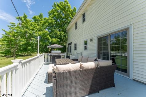 301 Heritage Drive Readington NJ 08889