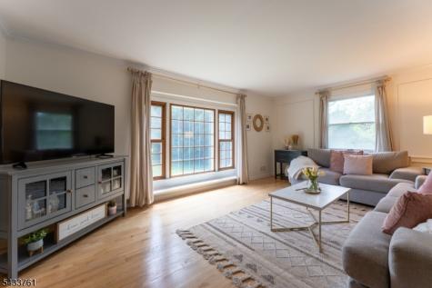 301 Heritage Drive Readington NJ 08889