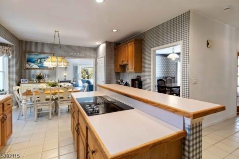 2 Upper Lake Road Jefferson NJ 07438