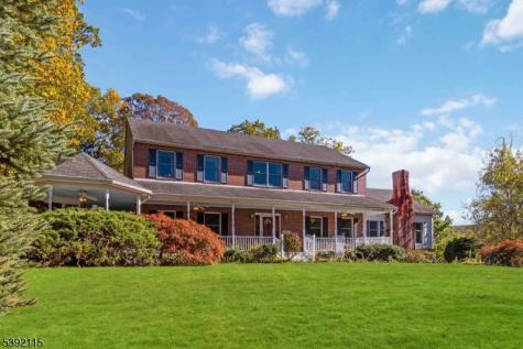 2 Upper Lake Road Jefferson NJ 07438