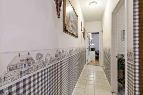 2 Upper Lake Road Jefferson NJ 07438