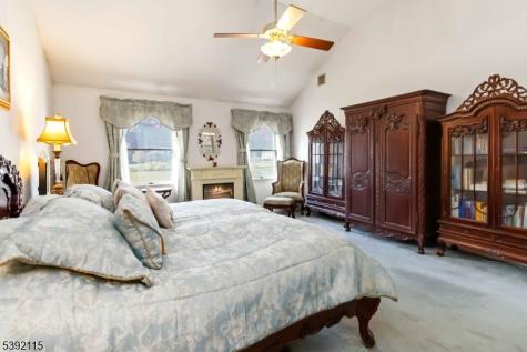 2 Upper Lake Road Jefferson NJ 07438