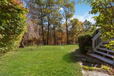 2 Upper Lake Road Jefferson NJ 07438