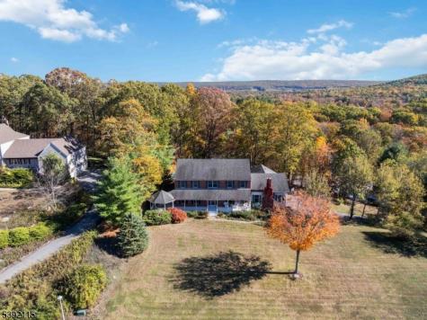 2 Upper Lake Road Jefferson NJ 07438