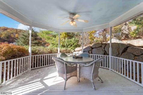 2 Upper Lake Road Jefferson NJ 07438