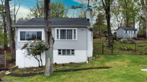 36 Wildwood Shores Drive Hopatcong NJ 07843