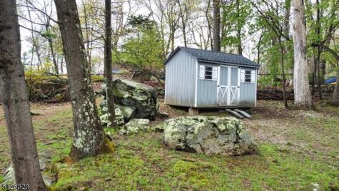 36 Wildwood Shores Drive Hopatcong NJ 07843