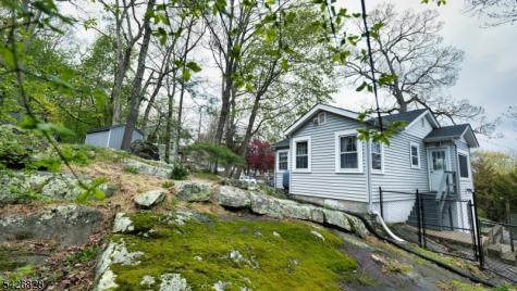 36 Wildwood Shores Drive Hopatcong NJ 07843